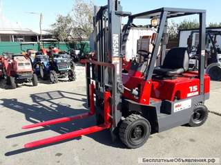 Погрузчик вилочный 1,5 тонны Nissan