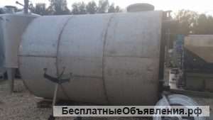 Емкости нержавеющие, объем -10 куб.м., вертикальные