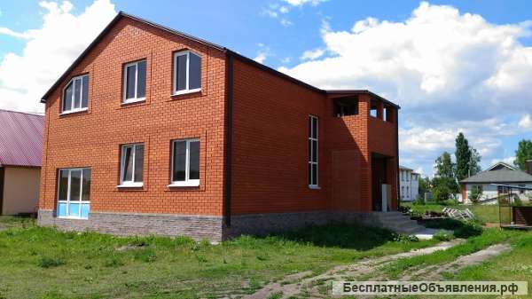 Дом расположен в уютном месте. П.Разумное