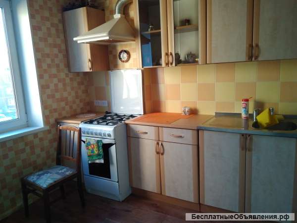 4 комн.квартиру, пос.Советский, ул.Советская, 53.