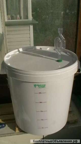 Пластиковая ёмкость для вина и браги