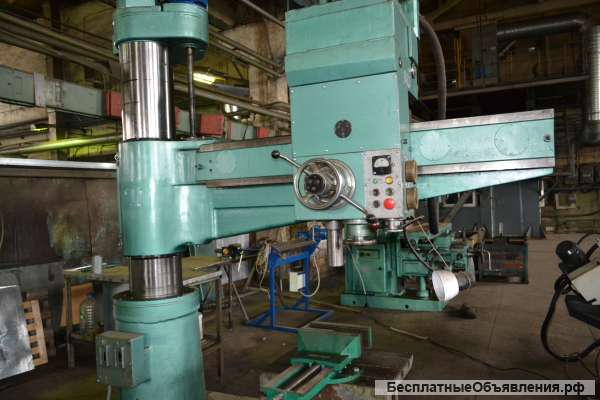 Радиально-сверлильный станок 2А55Ф1