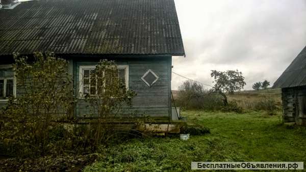 Участок 2 Га. на хуторе у соснового леса и речки, дом, баня, водопровод и газ.