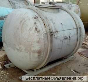 Емкости нержавеющие, объем — 2 куб.м