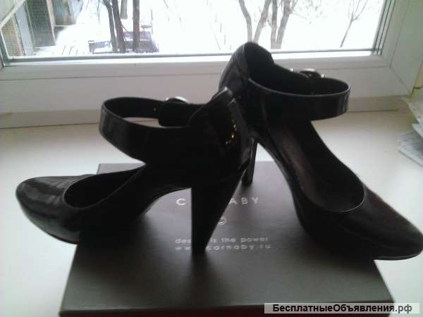 Лаковые туфли Carnaby черного цвета из натуральной кожи