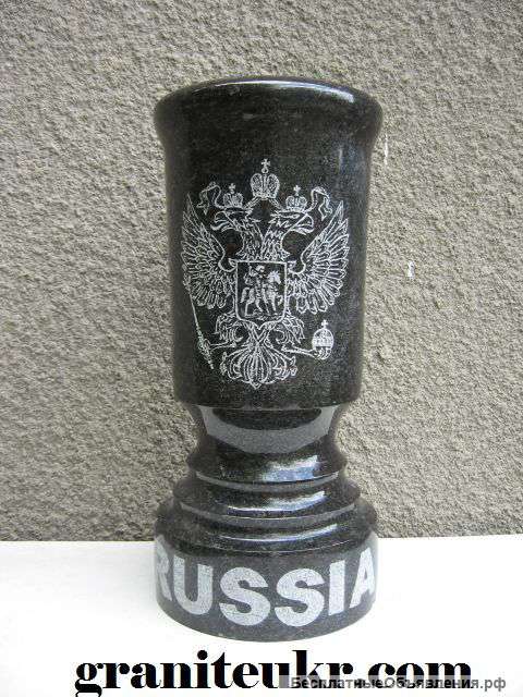 Гранитные шары, вазы, балясины,колонны,столы и лавочки, фонтаны.