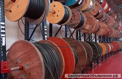 Кабеля с резерва различных типоразмеров