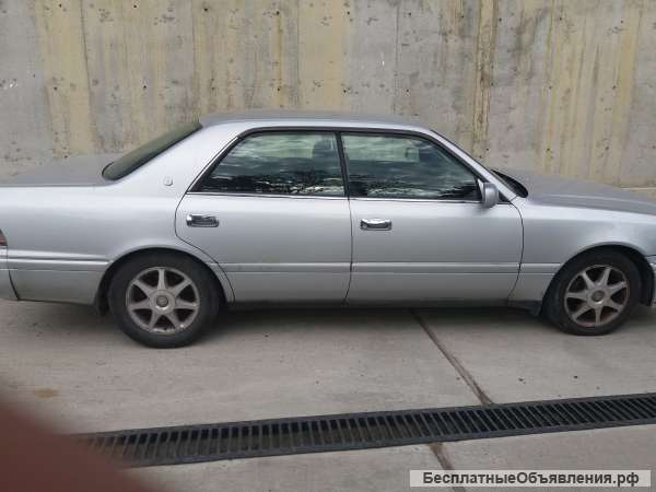 Тойота Кроун 1998 г.в. в Москве