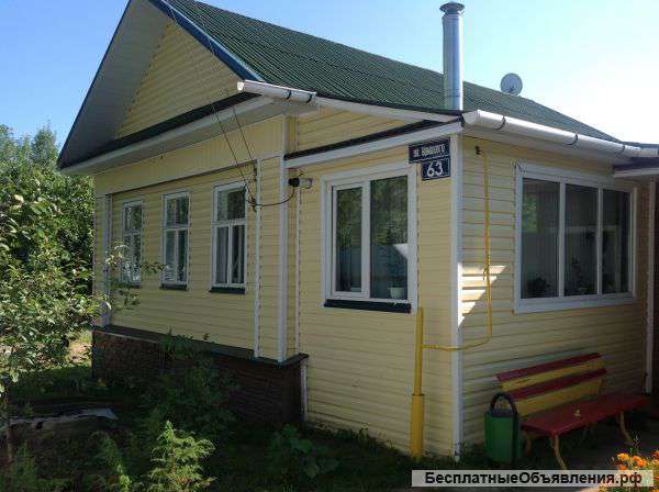 Продам бревенчатый, благоустроенный дом в городе Калязине