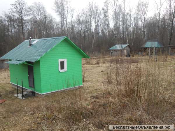 Участок с постройкой в Енино