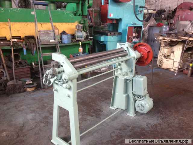 Вальцы электромеханические 3-х валковые (1мм х 1030мм)