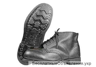 Ботинки юфтевые, гвоздевой метод крепления