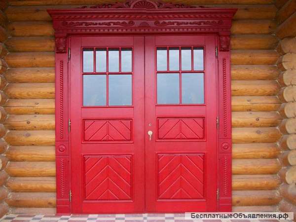Двери с резьбой, классика из массива дерева под заказ