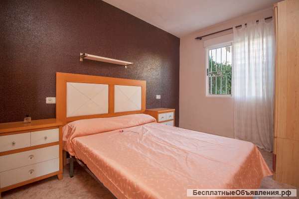 Бунгало общей площадью 44 кв.м., вблизи - бассейн, Торревьеха, Испания