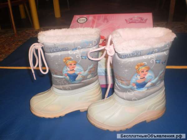 Утепленные сапожки для девочки "Принцесса" 28 размера