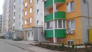 Квартира 2-к. этаж 3/6 этаж. дома 91.35 кв.м. в Крыму г. Евпатория.