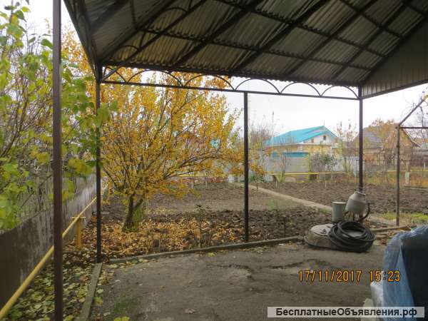 Дом кирпич. 1,5-эт. пл. 200 кв.м, зем. уч. 6 сот. эксклюзив.