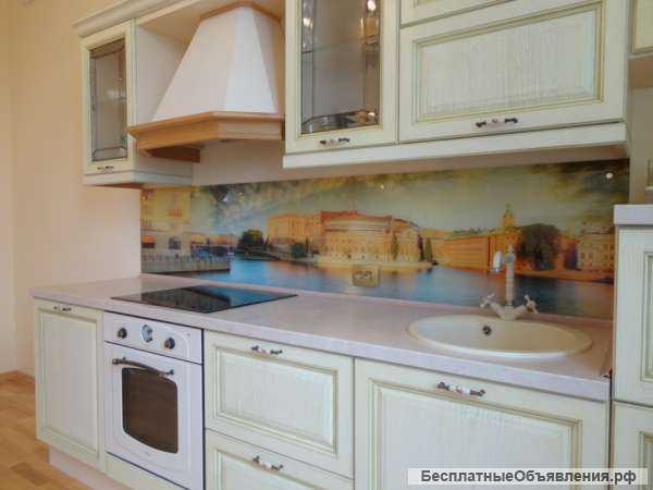 Стеклянный фартук для кухни