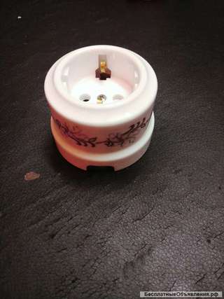 Розетка под старину