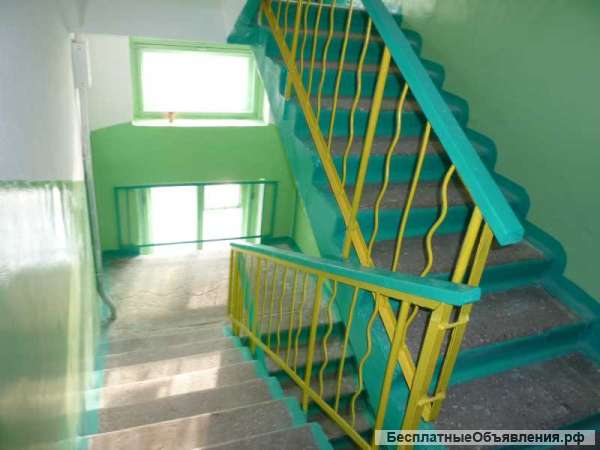 Проводим ремонт подъезда многоквартирного дома