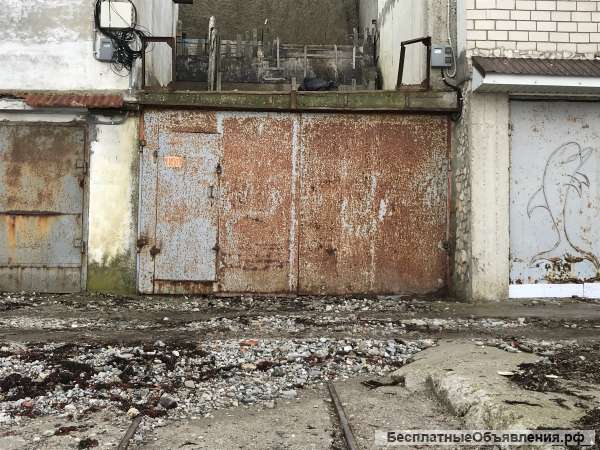 Лодочный гараж (эллинг)