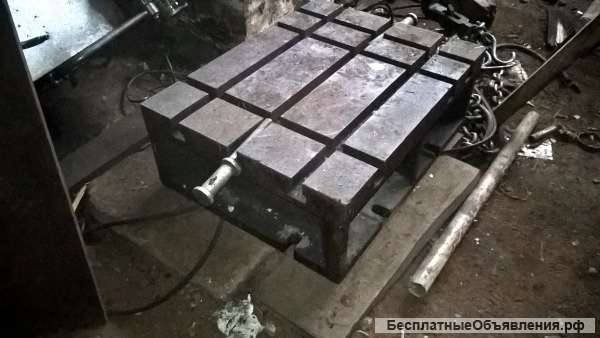 Столы- тумбы к станкам продаю