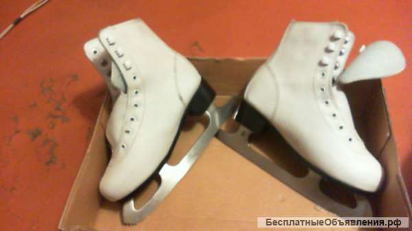 Коньки фигурные