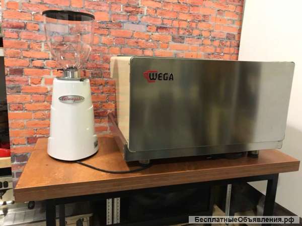 Профессиональная кофемашина Wega pregaso