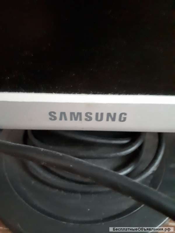 Монитор самсунг