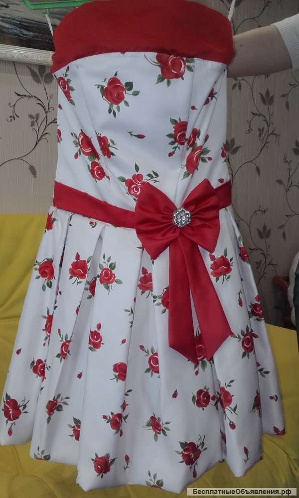 Красивое платье для девочки