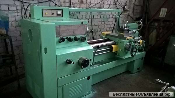 Токарно-винторезный станок 1К625Д