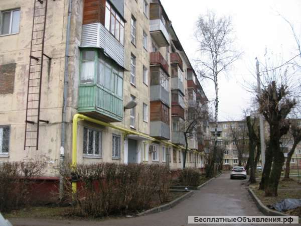 2-комн. квартиру в Серпухове, ул. Горького, д. 9