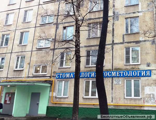 Сдам 3-к квартиру 61м. м. Выхино 10 мин. пешком.
