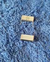 Металлизированные полиэфирные пленочные конденсаторы (MKT) 250V B32561 оригинальные НОВЫЕ