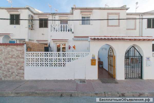 Таунхаус площадью 65 м2, с мебелью, Торревьеха, Calas blanca, Испания