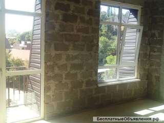 1-к. квартиру в центре Сочи в новом отличном доме.