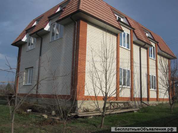 Дом 435 кв.м. с магазином
