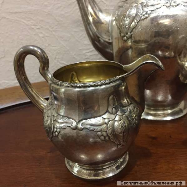 Старинный чайный набор из серебра "835" пробы с позолотой внутри в стиле Модерн, начало 1900-х гг