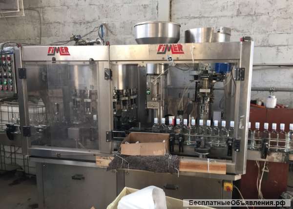 Триблок розлива водки 16-1-1 (винтовой и корковый укупор)