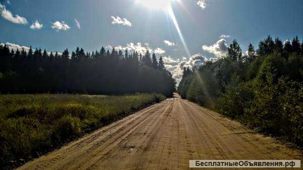 Дом на хуторе с удобствами рядом с Печорами, 1 гектар земли