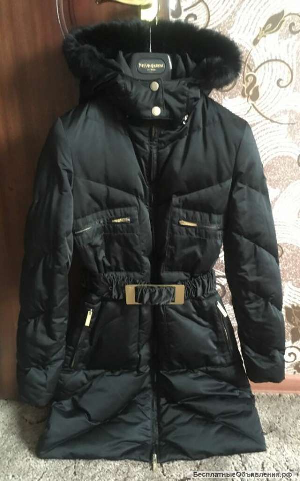 Пальто, пуховик Versace Jeans Италия