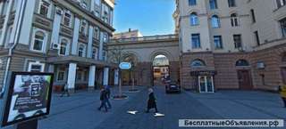 ПСН 295 м2 на продажу в центре Москвы под автосервис, склад и т.п.