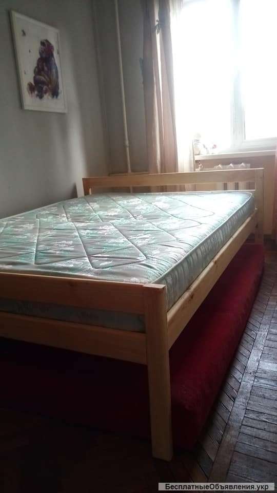Кровать из дерева- 1800 грн