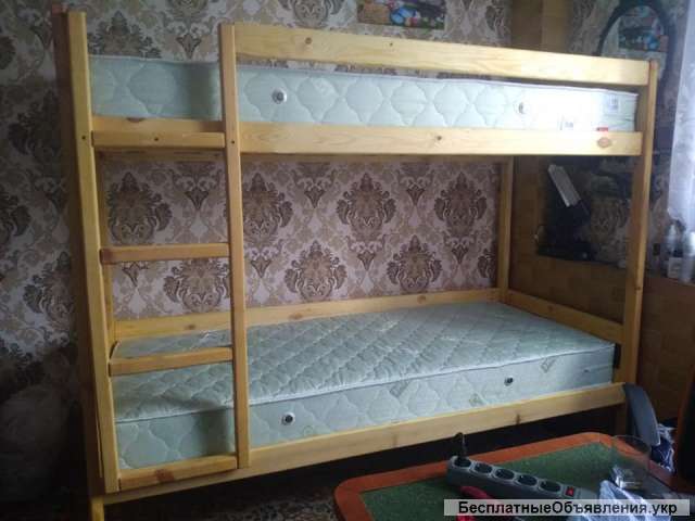 Двухъярусная кровать-2500 грн натуральное дерево сосна