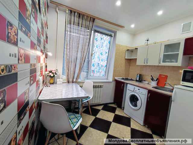 Посуточно, понедельно 1 комн. квартира в центре Бендер