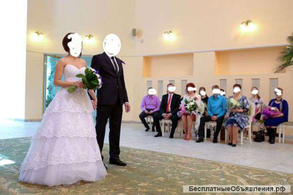 Свадебное платье