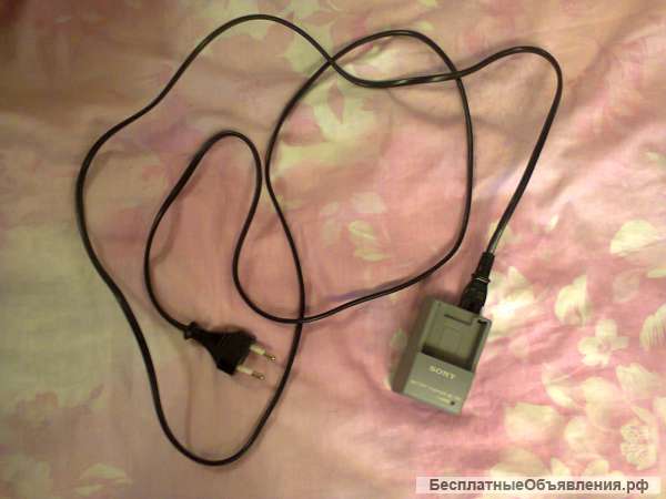 Зарядное устройство Sony BC-TR1