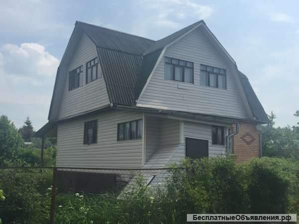 Недорого уютную дачу с камином