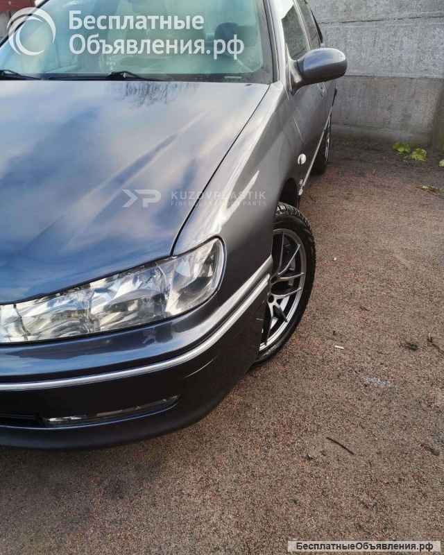 Пластиковые крылья на пежо 406