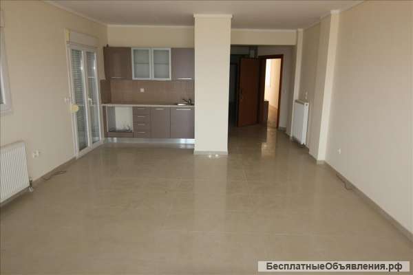 Квартира общей площадью 85 кв.м., три комнаты, камин, Салоники, Греция